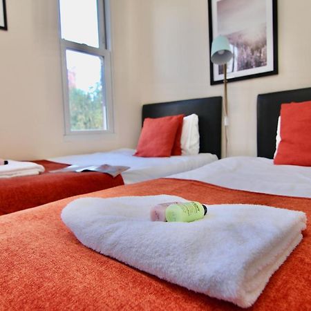 Lovely Twin Bed Studio Near Coventry Shopping Centre Kültér fotó